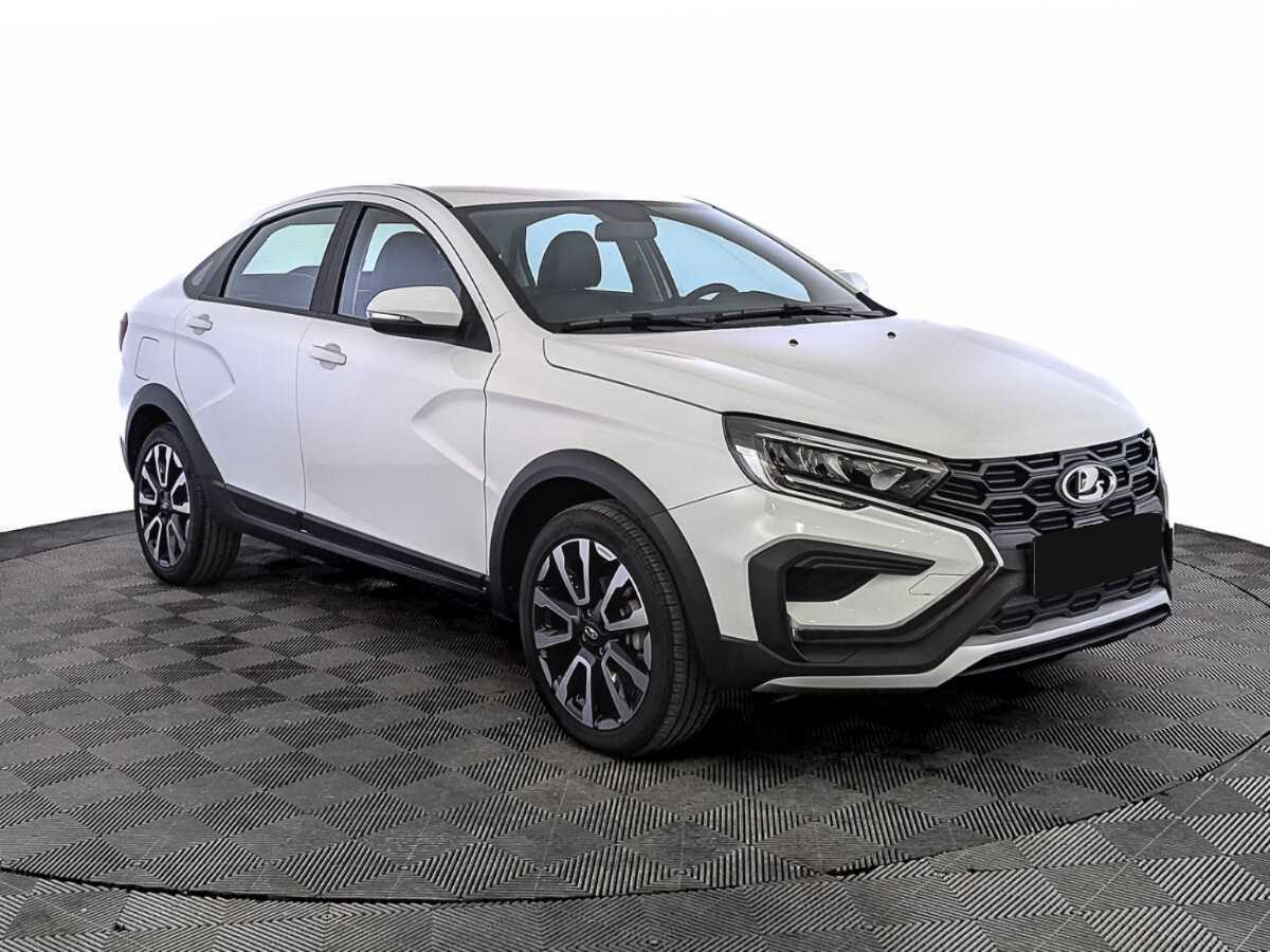 Lada (ВАЗ) Vesta с пробегом — 2024 год. Фото: #2