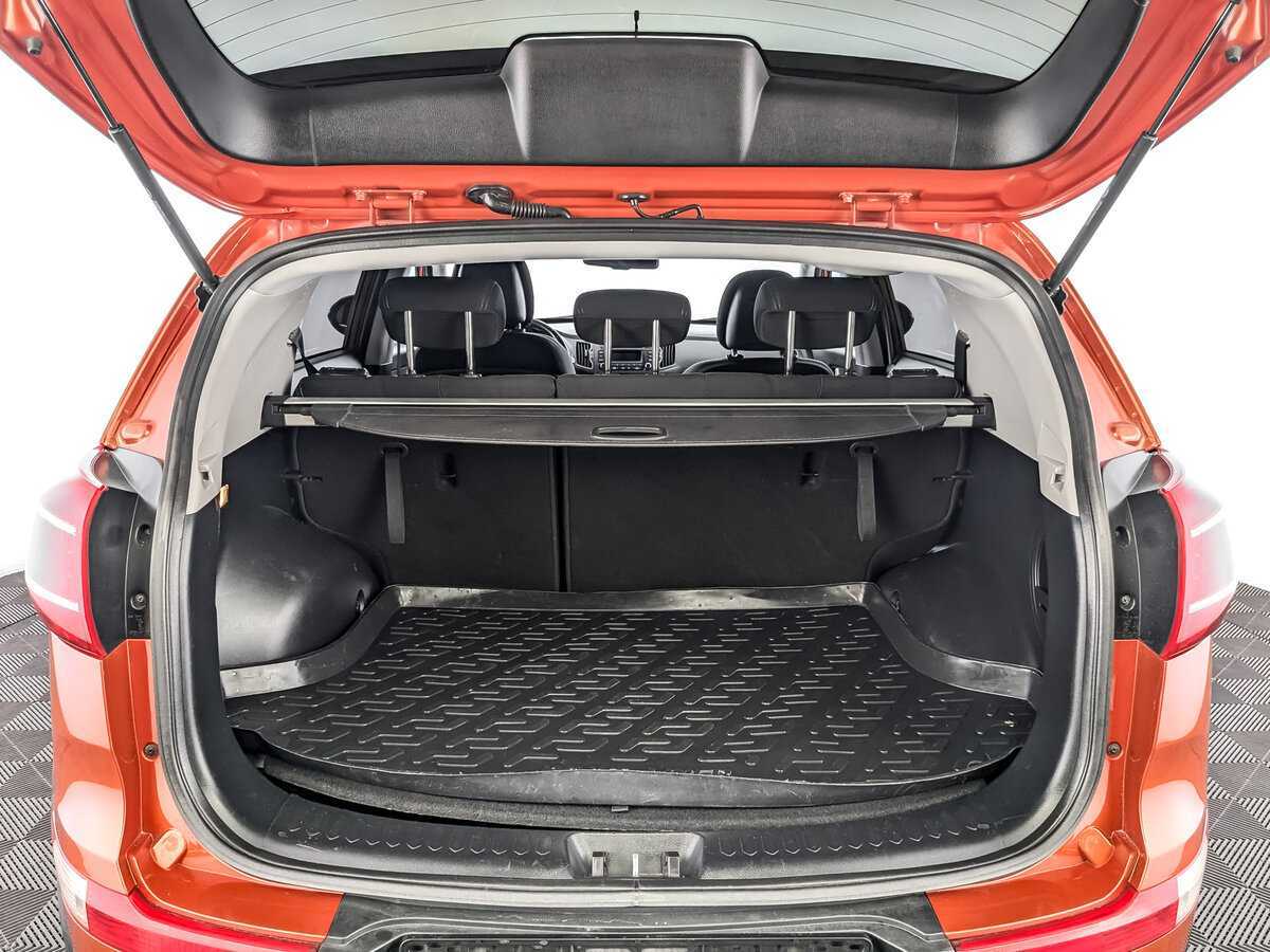 Kia Sportage с пробегом — 2013 год. Фото: #9
