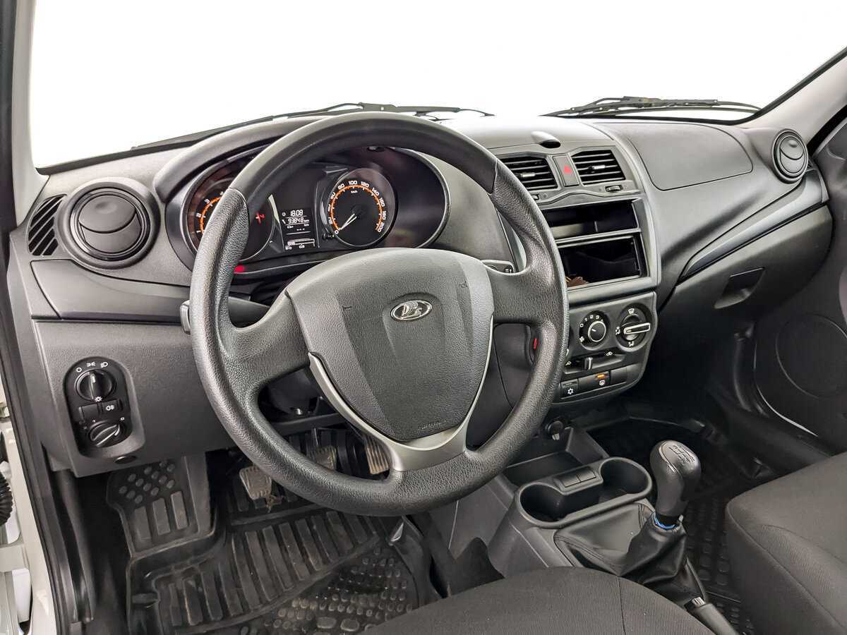 Lada (ВАЗ) Granta с пробегом — 2023 год. Фото: #15