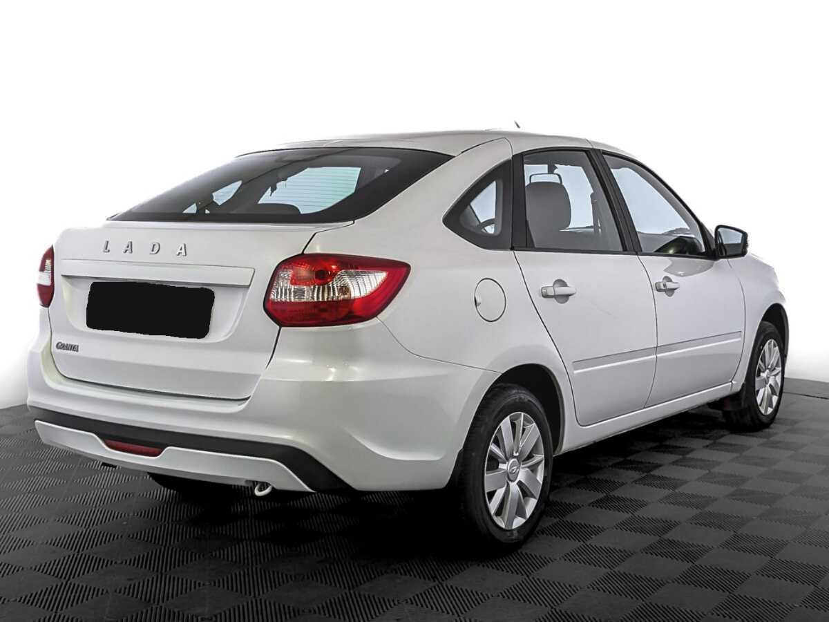 Lada (ВАЗ) Granta с пробегом — 2023 год. Фото: #4