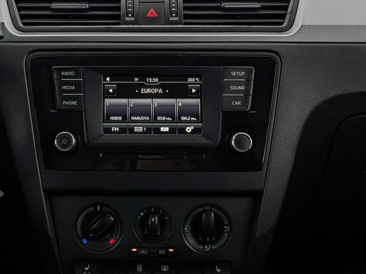 Skoda Rapid с пробегом — 2017 год. Фото: #15