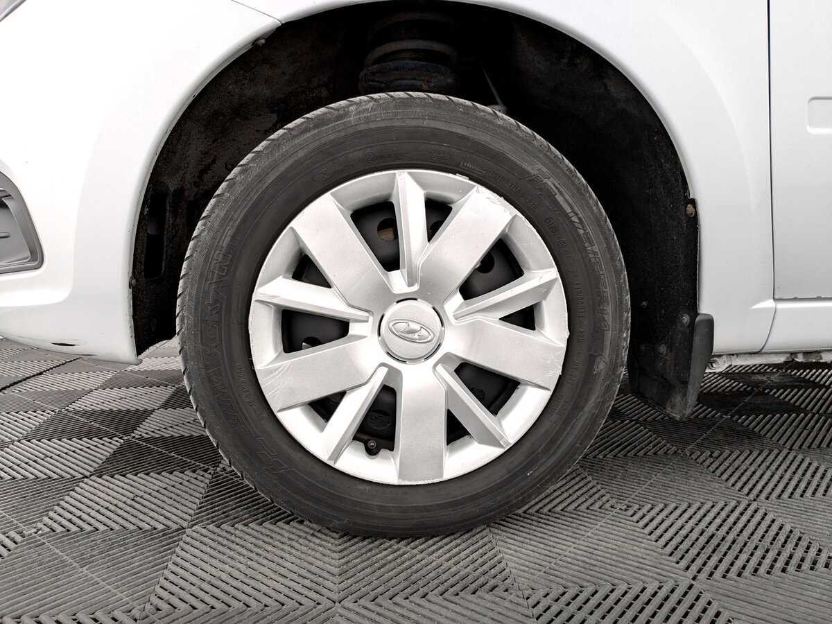 Lada (ВАЗ) Granta с пробегом — 2023 год. Фото: #13