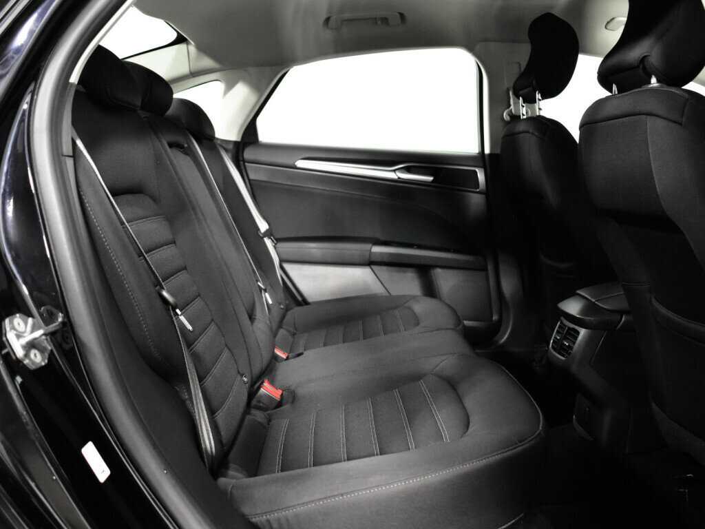 Ford Mondeo с пробегом — 2017 год. Фото: #9