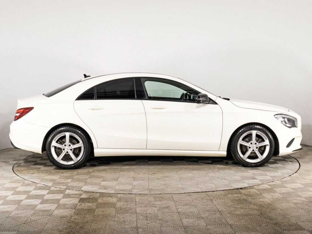 Mercedes-Benz CLA с пробегом — 2016 год. Фото: #3