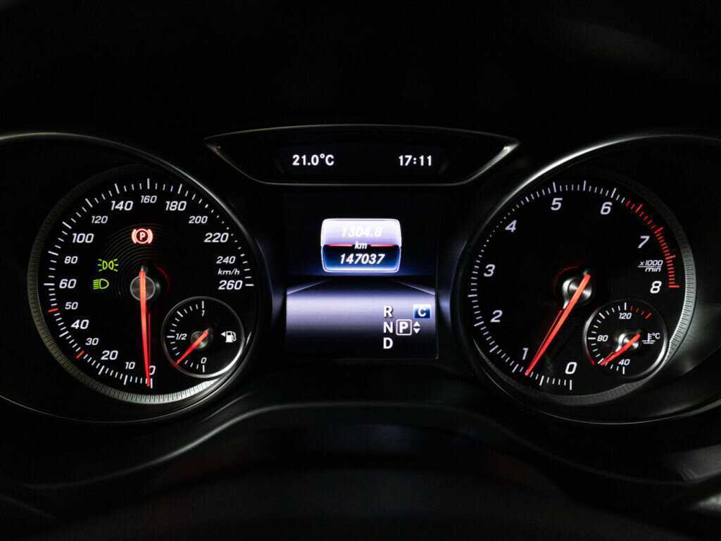 Mercedes-Benz CLA с пробегом — 2016 год. Фото: #10