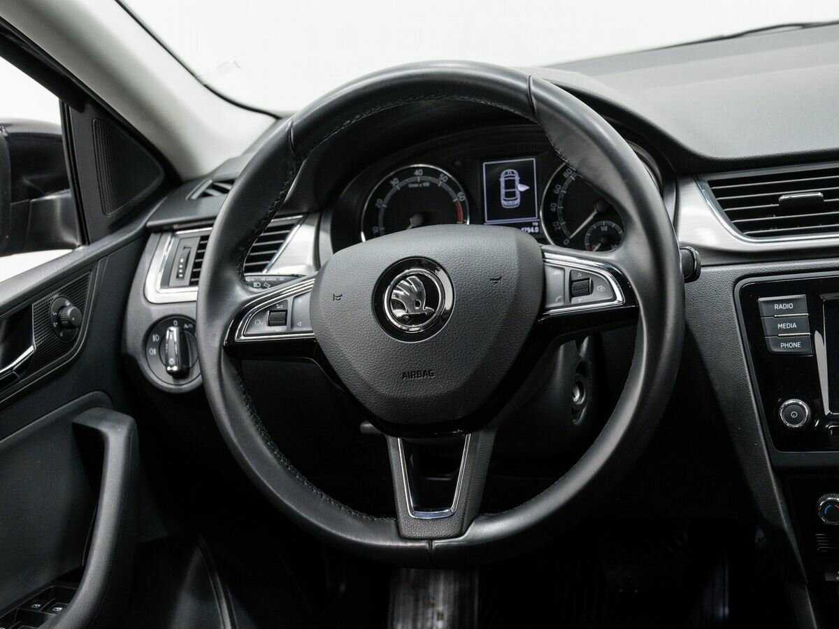 Skoda Rapid с пробегом — 2018 год. Фото: #9