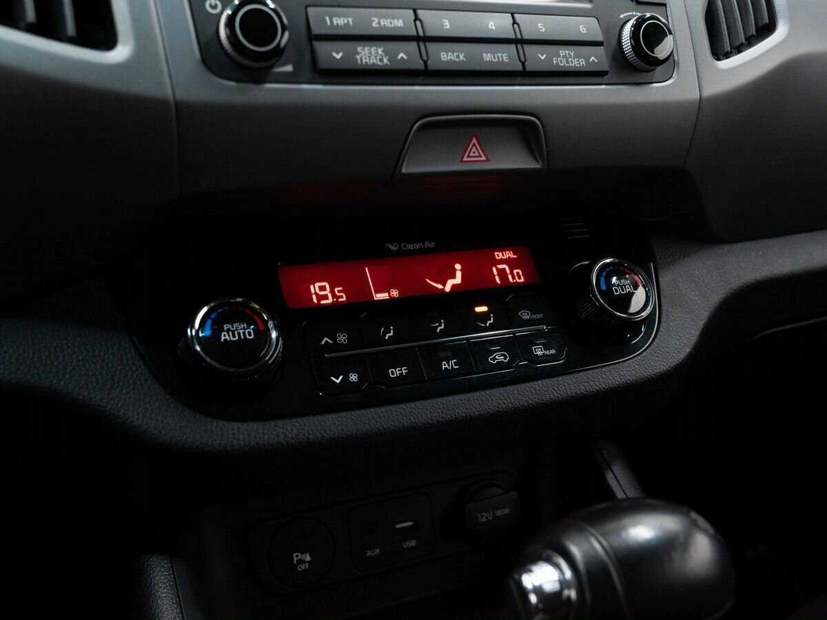 Kia Sportage с пробегом — 2015 год. Фото: #17