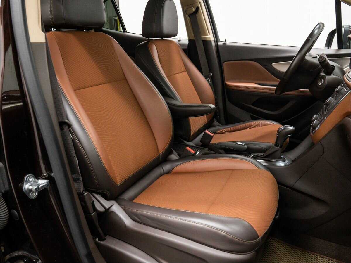 Opel Mokka с пробегом — 2013 год. Фото: #8