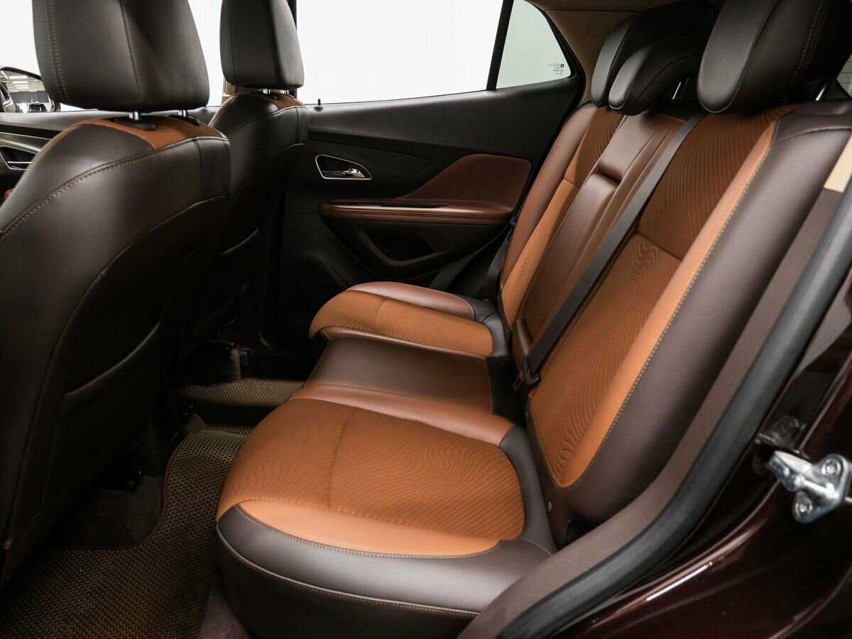 Opel Mokka с пробегом — 2013 год. Фото: #11