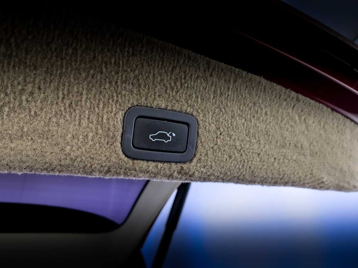 Volvo XC60 с пробегом — 2013 год. Фото: #24