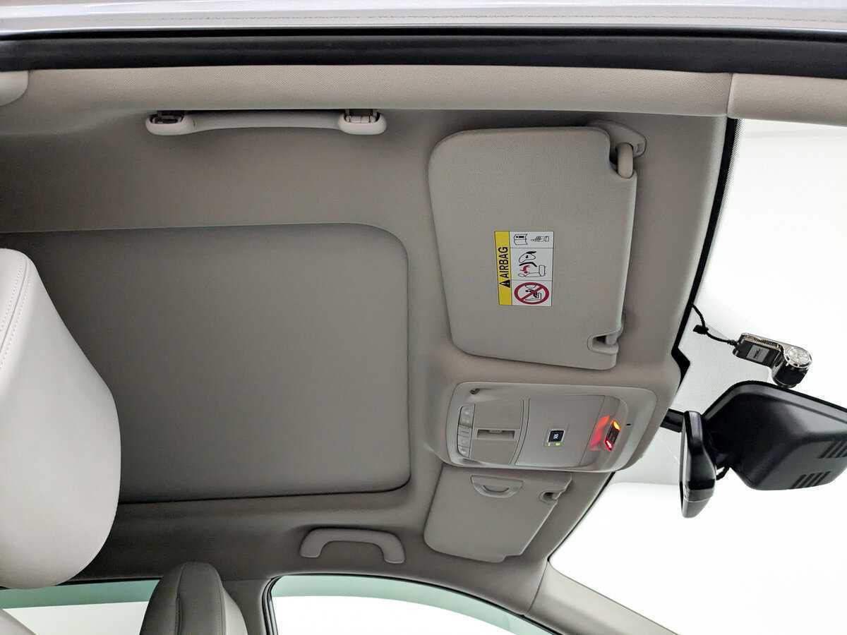 Renault Koleos с пробегом — 2017 год. Фото: #22