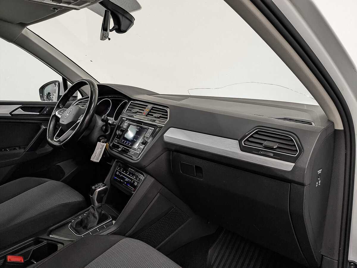 Volkswagen Tiguan с пробегом — 2021 год. Фото: #10