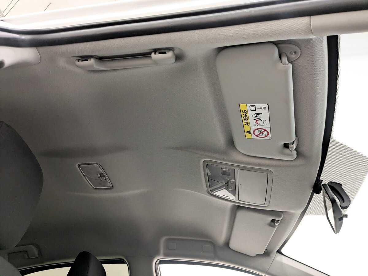 Toyota Corolla с пробегом — 2014 год. Фото: #21