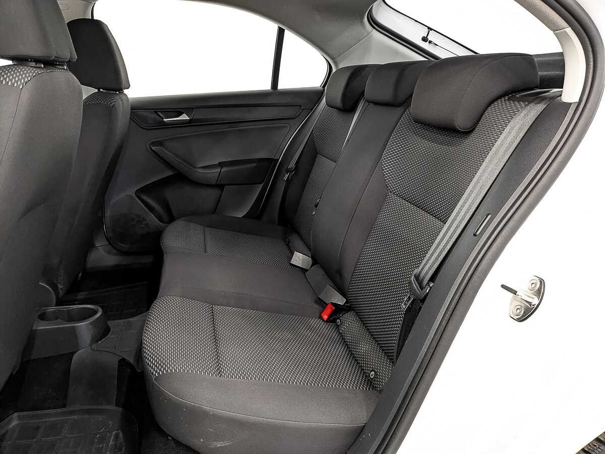 Volkswagen Polo с пробегом — 2020 год. Фото: #17