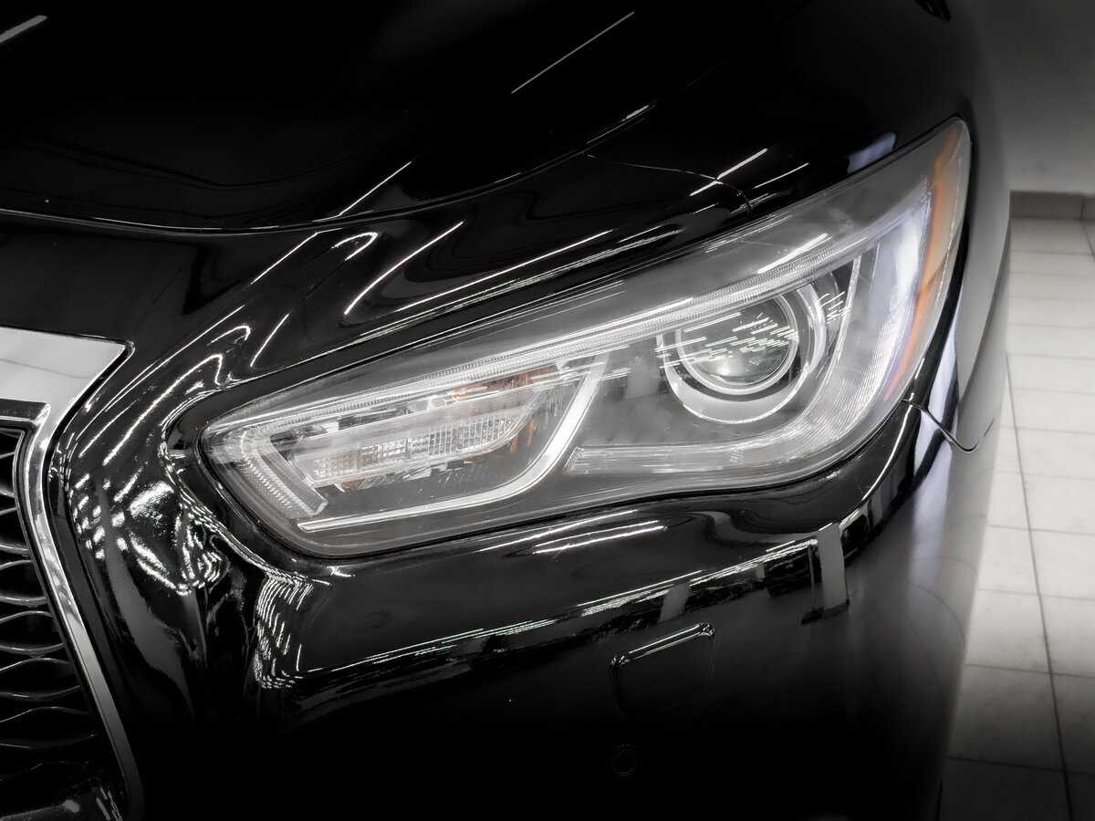 Infiniti QX60 с пробегом — 2017 год. Фото: #16