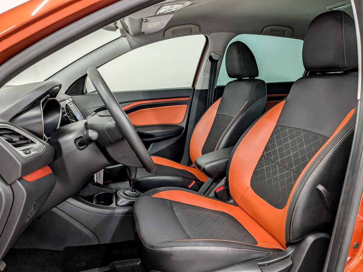 Lada (ВАЗ) Vesta с пробегом — 2019 год. Фото: #18