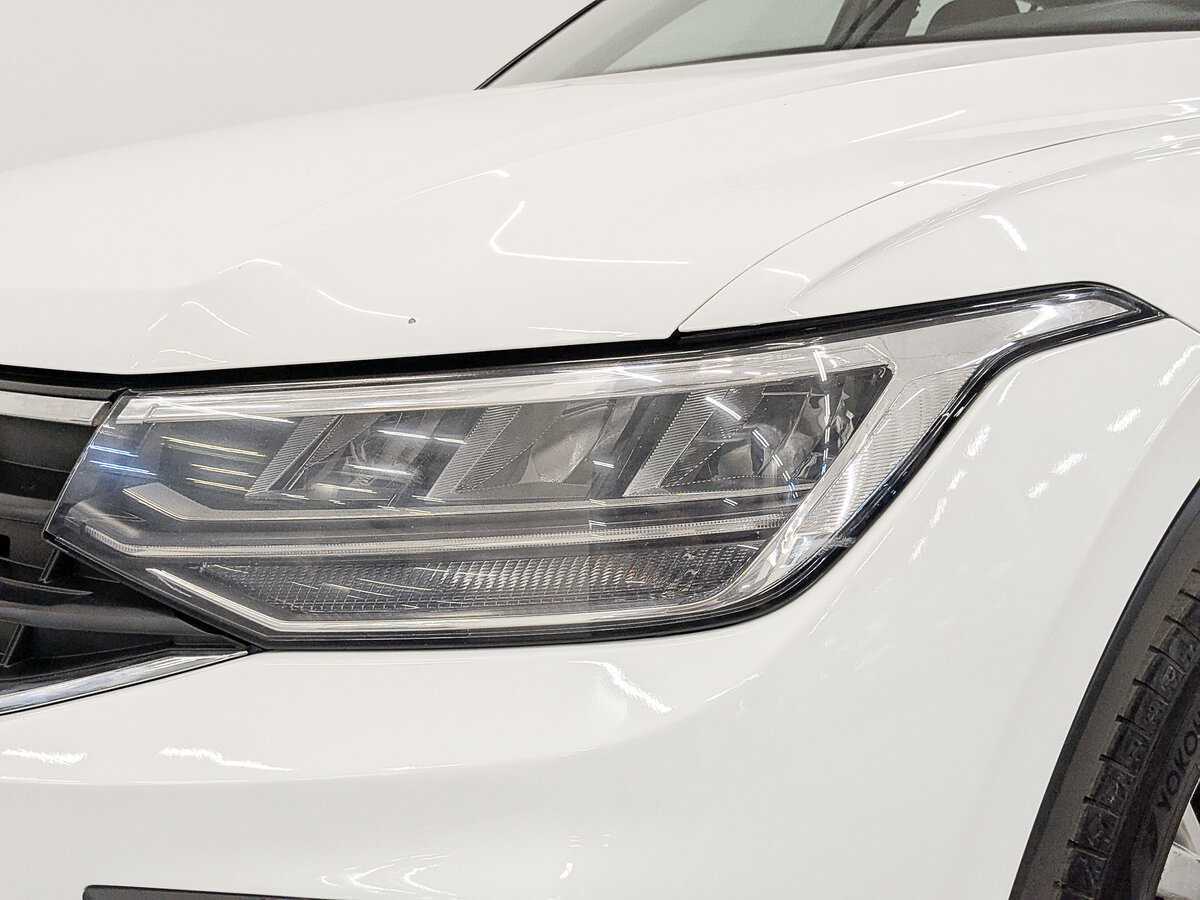 Volkswagen Tiguan с пробегом — 2021 год. Фото: #9