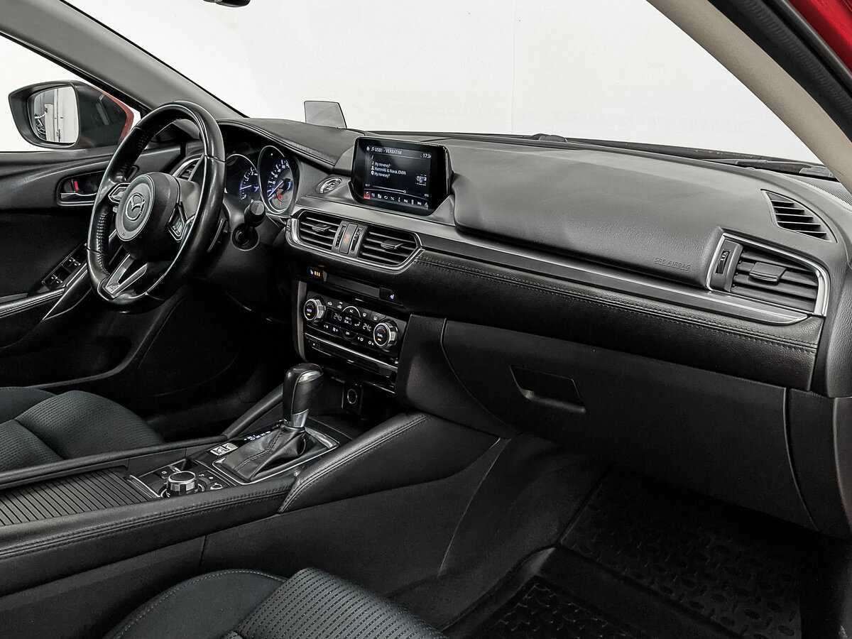 Mazda 6 с пробегом — 2018 год. Фото: #10