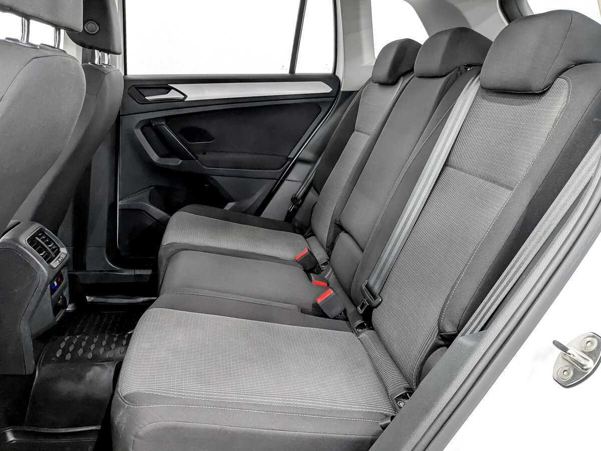 Volkswagen Tiguan с пробегом — 2021 год. Фото: #10