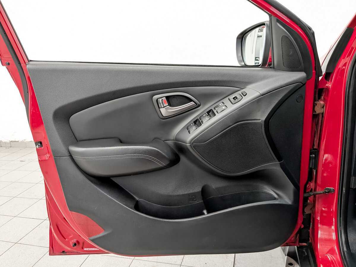 Hyundai ix35 с пробегом — 2013 год. Фото: #15