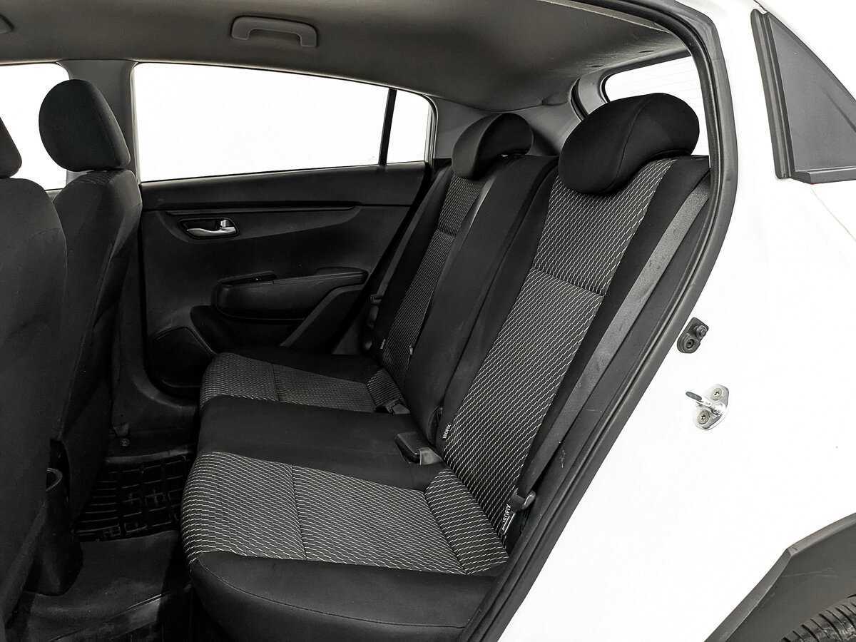 Kia Rio с пробегом — 2020 год. Фото: #14