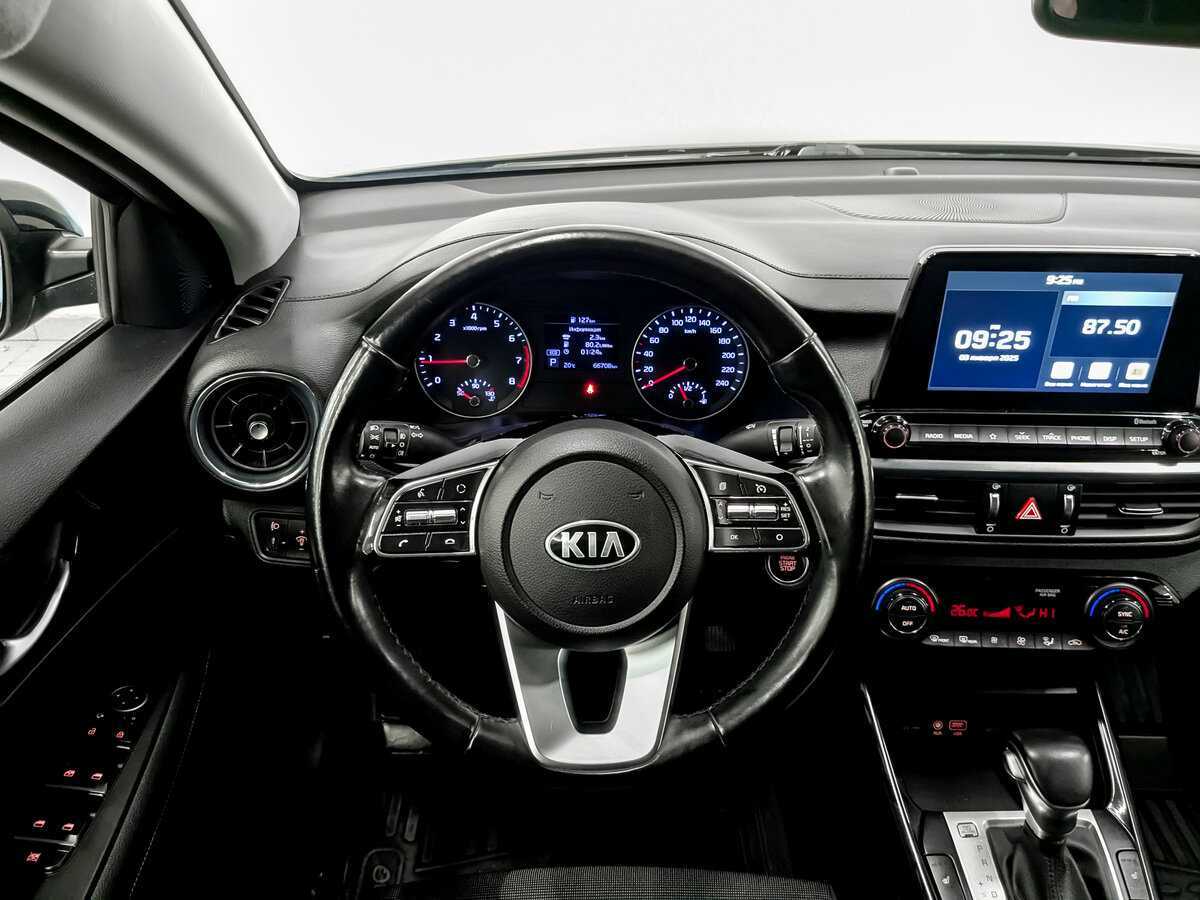 Kia Cerato с пробегом — 2020 год. Фото: #18