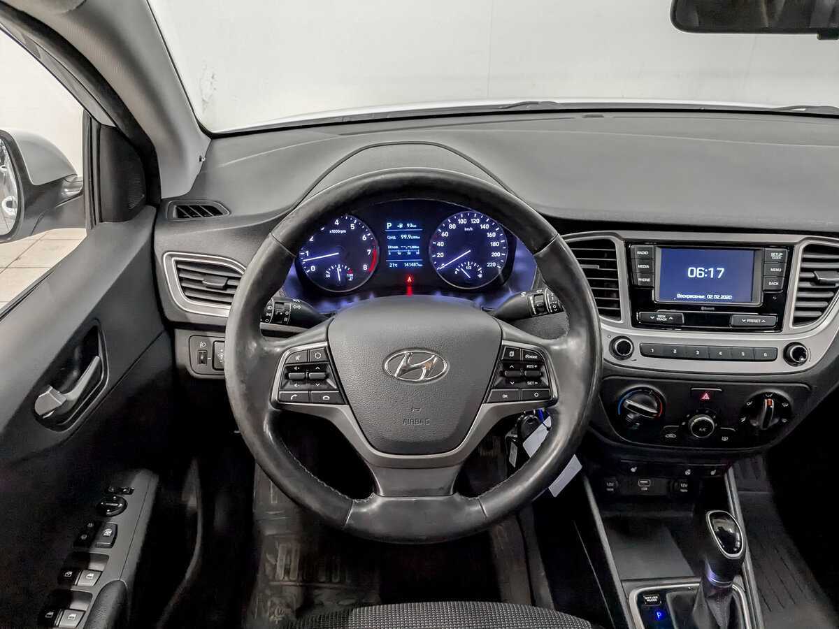 Hyundai Solaris с пробегом — 2019 год. Фото: #18