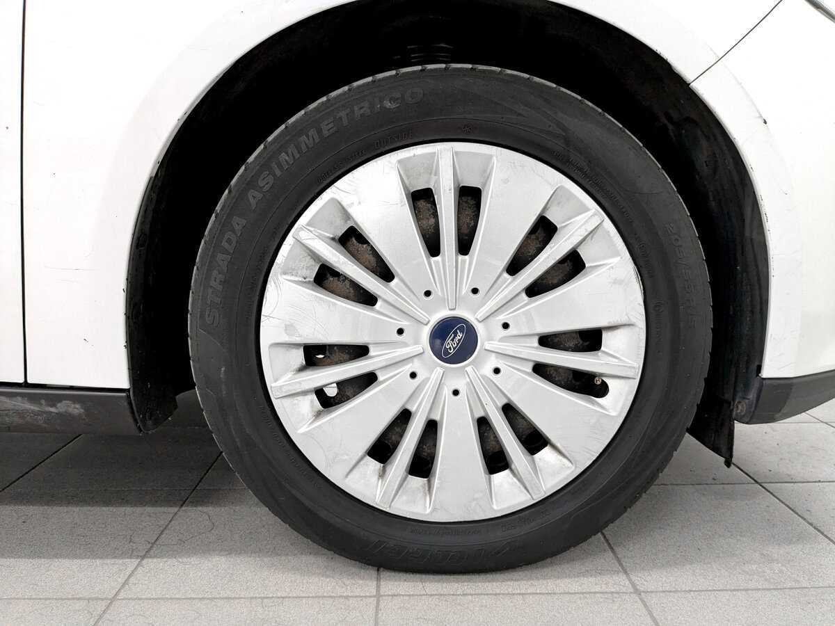 Ford Focus с пробегом — 2017 год. Фото: #17