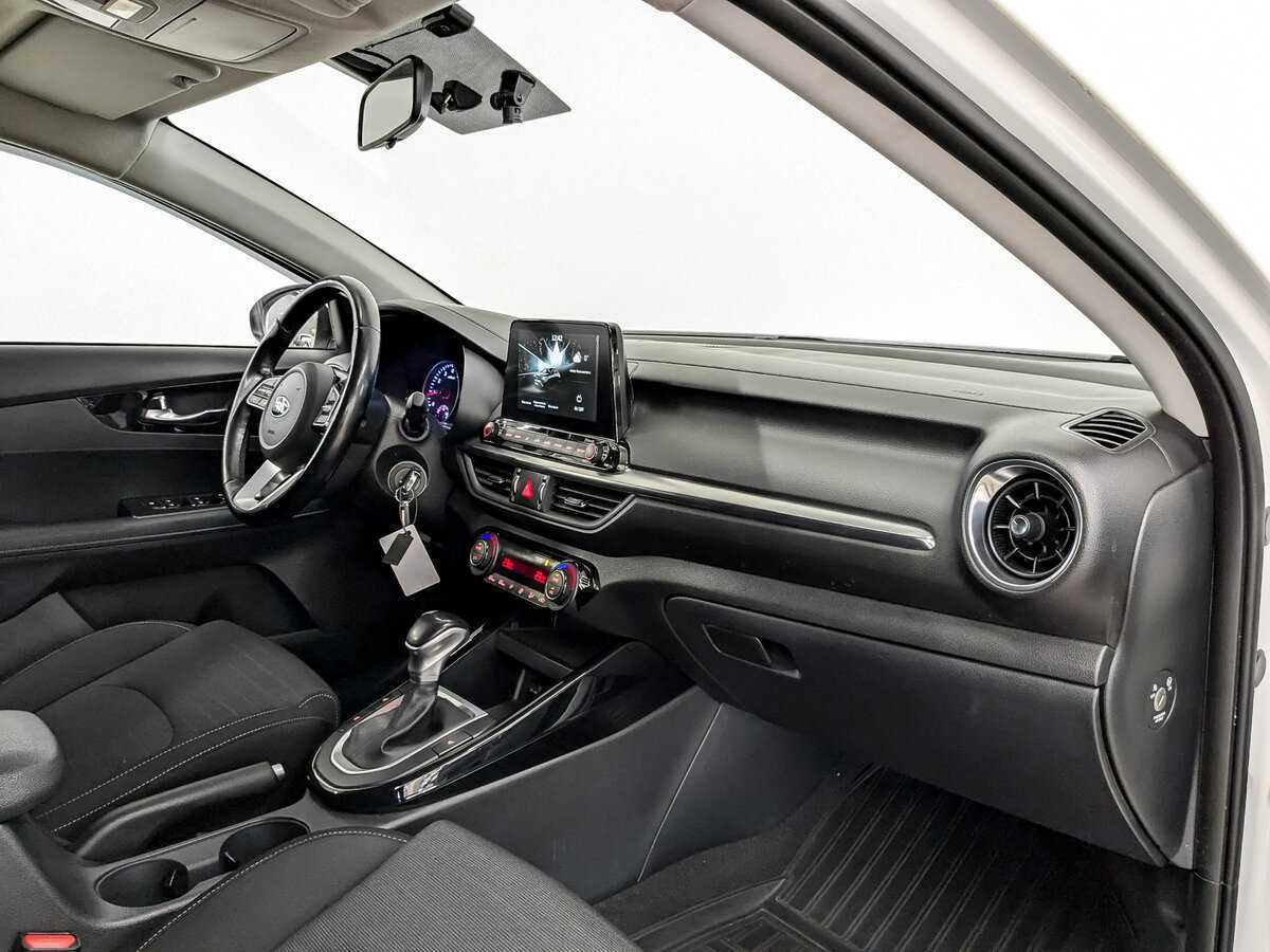 Kia Cerato с пробегом — 2019 год. Фото: #10