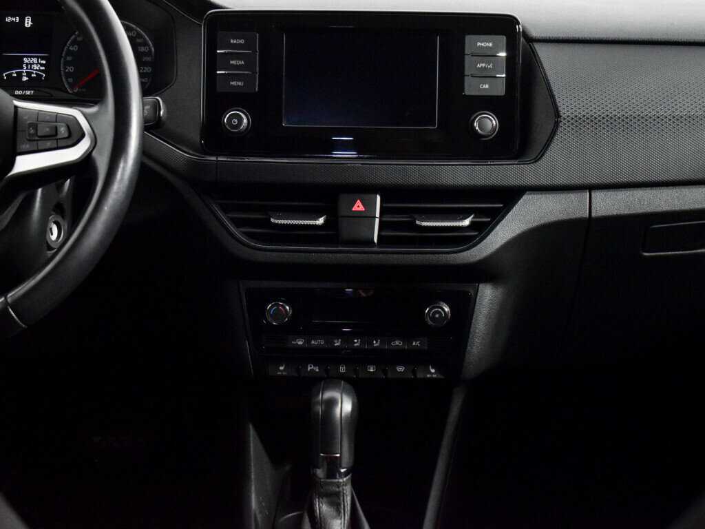 Volkswagen Polo с пробегом — 2021 год. Фото: #14