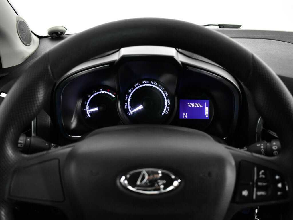 Lada (ВАЗ) XRAY с пробегом — 2016 год. Фото: #10