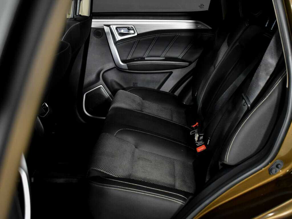 Geely Emgrand X7 с пробегом — 2019 год. Фото: #10