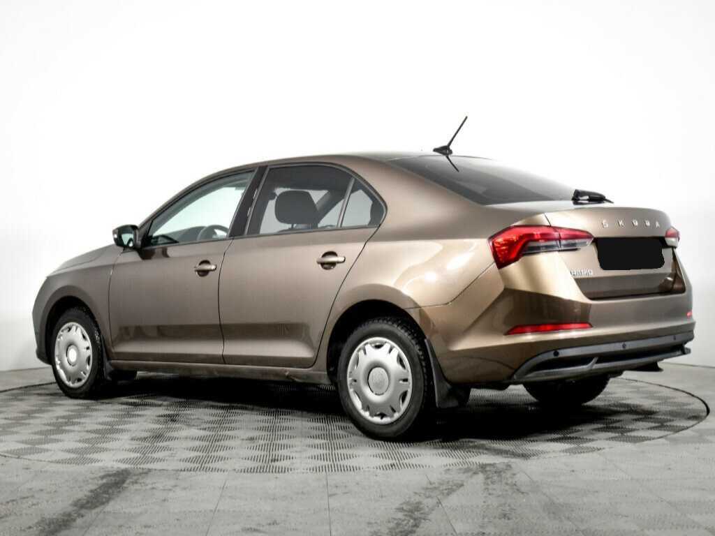Skoda Rapid с пробегом — 2020 год. Фото: #6