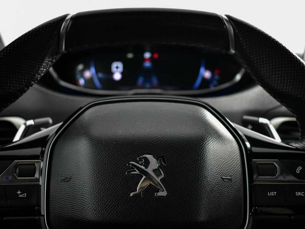 Peugeot 3008 с пробегом — 2018 год. Фото: #23