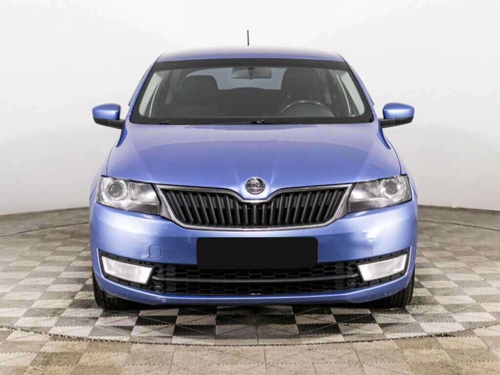 Skoda Rapid с пробегом — 2014 год. Фото: #1