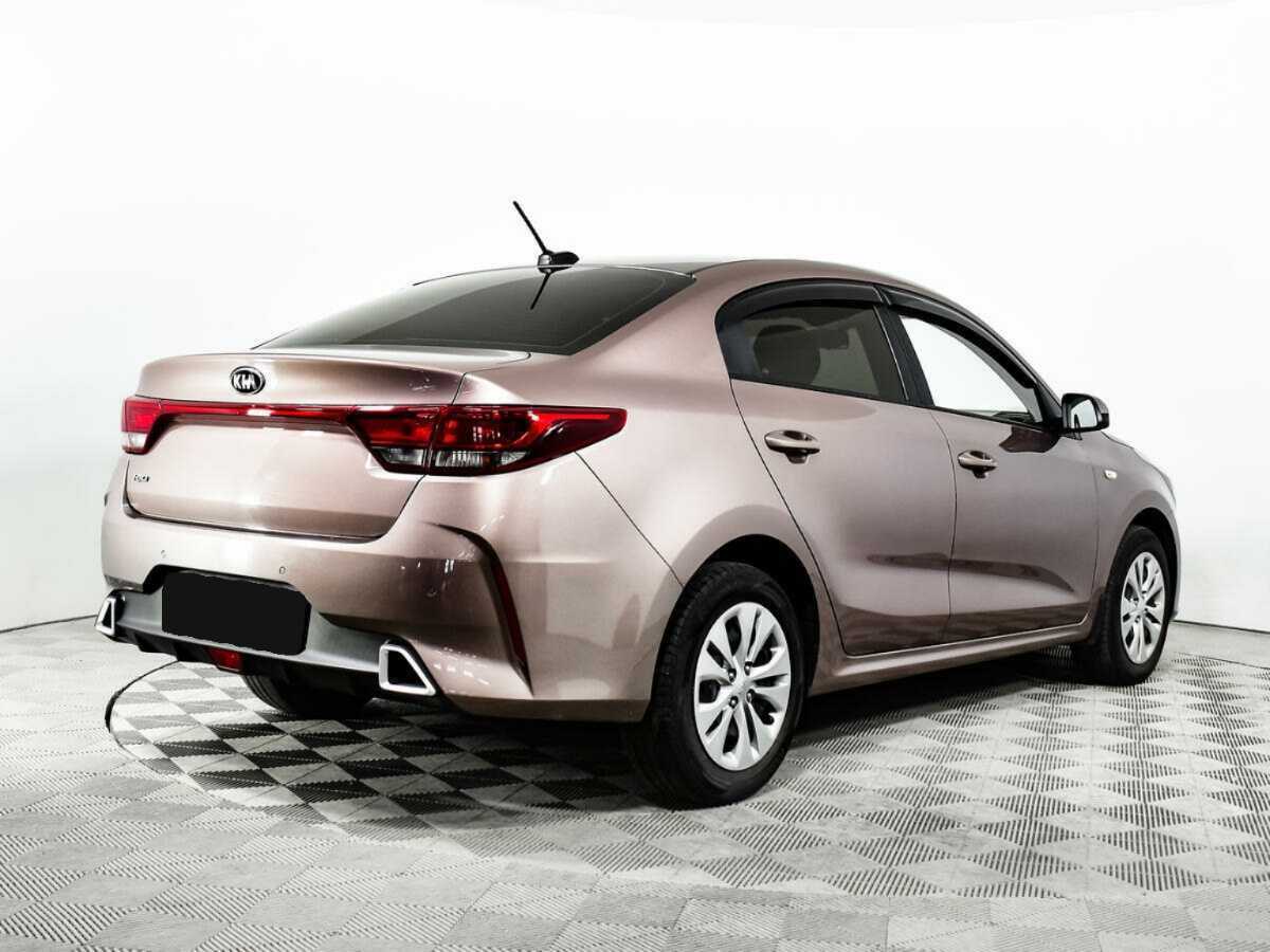 Kia Rio с пробегом — 2021 год. Фото: #4