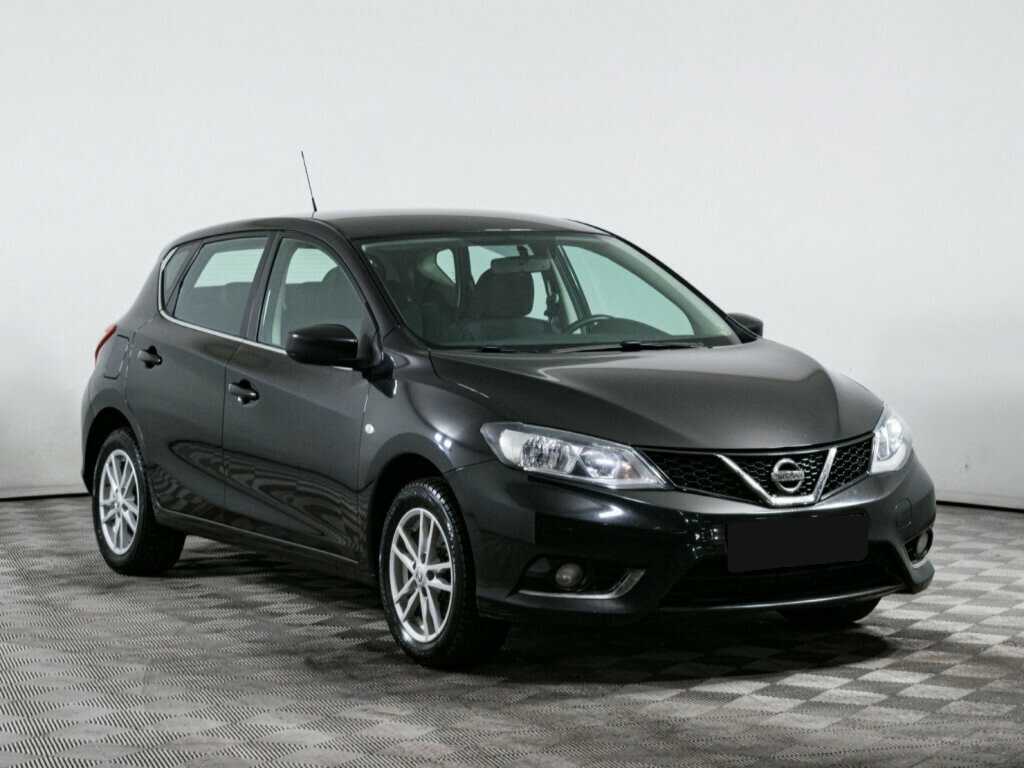 Nissan Tiida с пробегом — 2015 год. Фото: #2