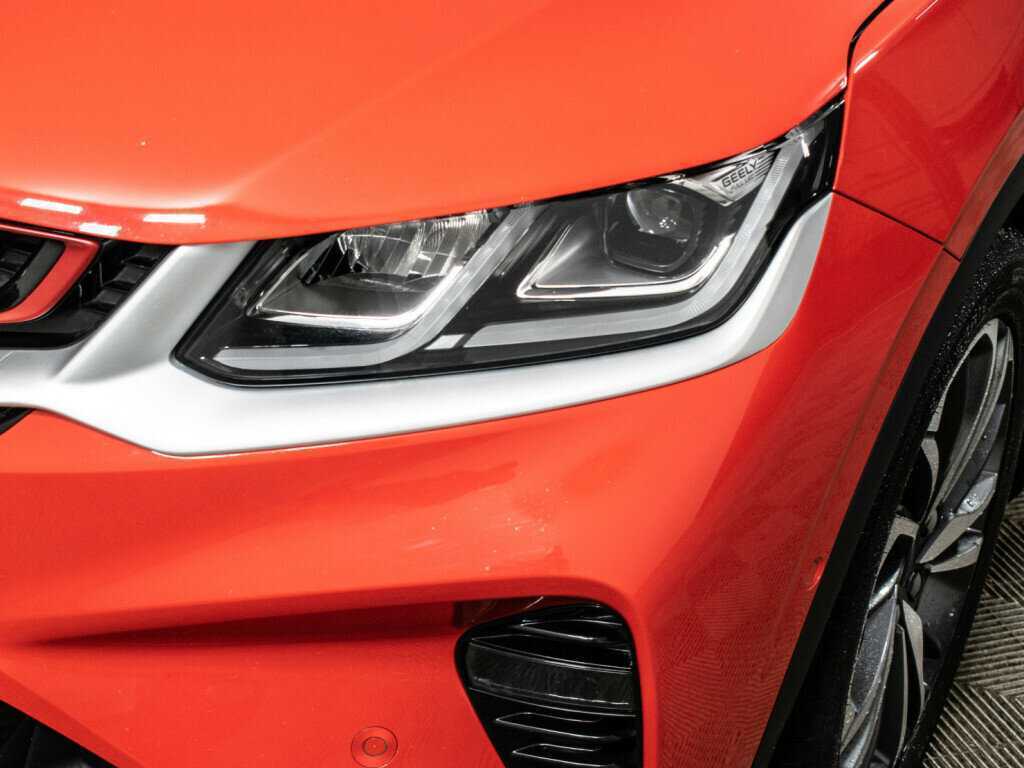 Geely Coolray с пробегом — 2022 год. Фото: #17