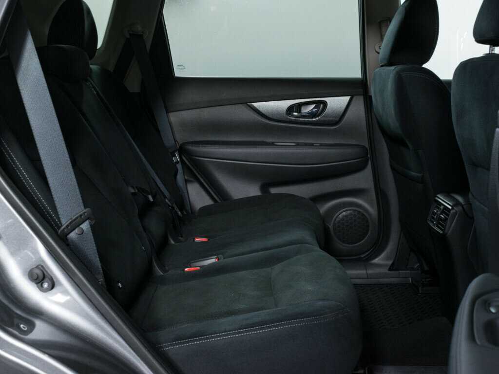 Nissan X-Trail с пробегом — 2017 год. Фото: #10