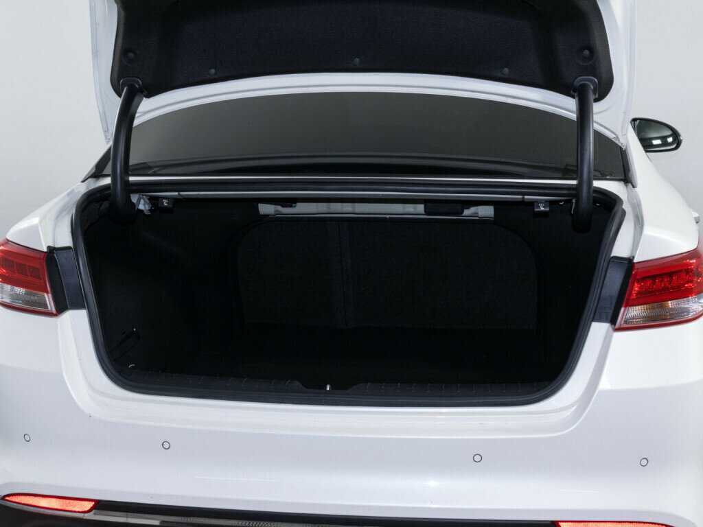 Kia Optima с пробегом — 2016 год. Фото: #6