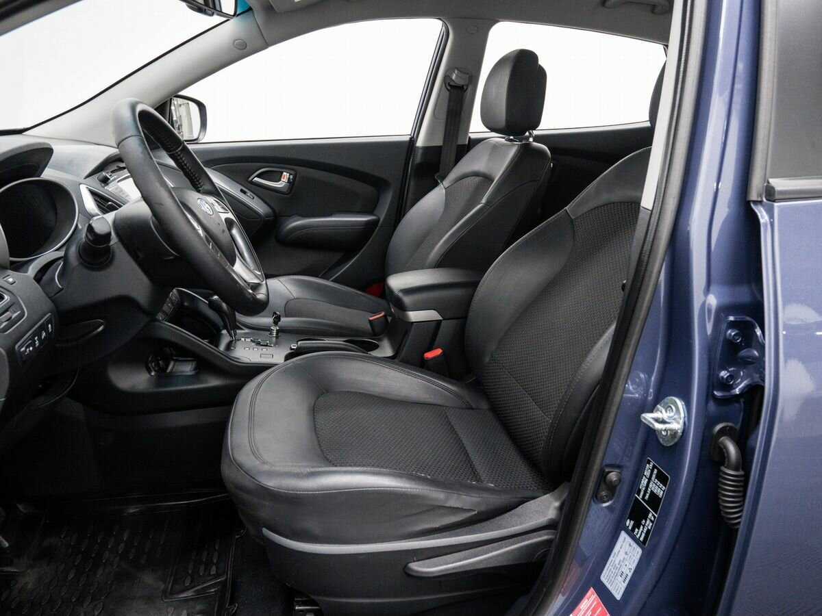 Hyundai ix35 с пробегом — 2012 год. Фото: #12