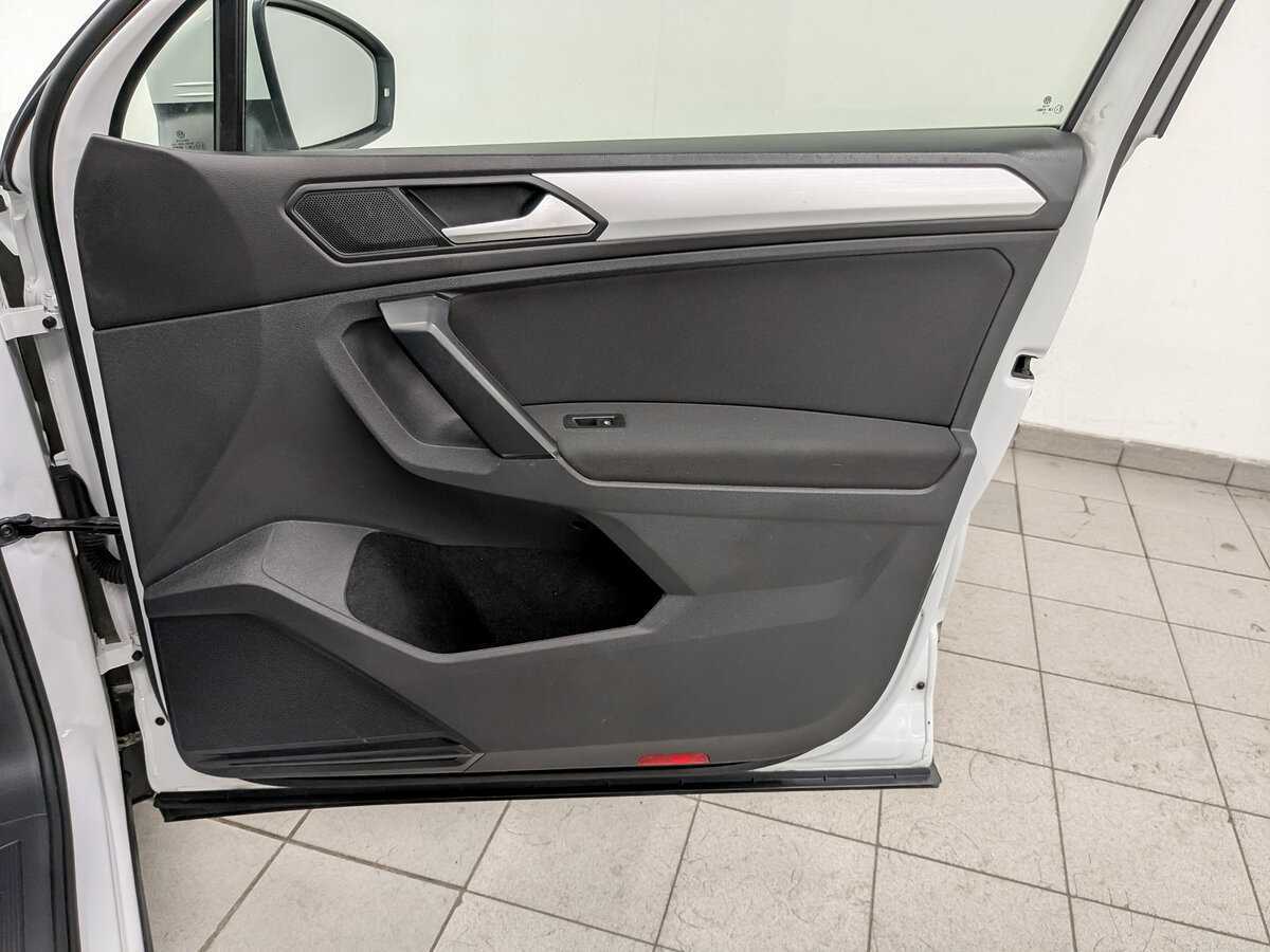 Volkswagen Tiguan с пробегом — 2021 год. Фото: #19