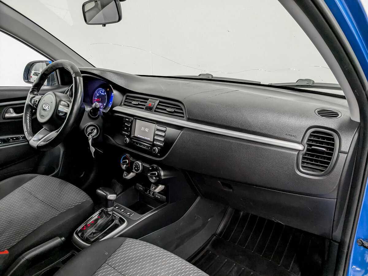 Kia Rio с пробегом — 2020 год. Фото: #10