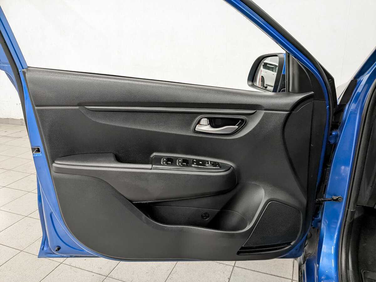 Kia Rio с пробегом — 2020 год. Фото: #16