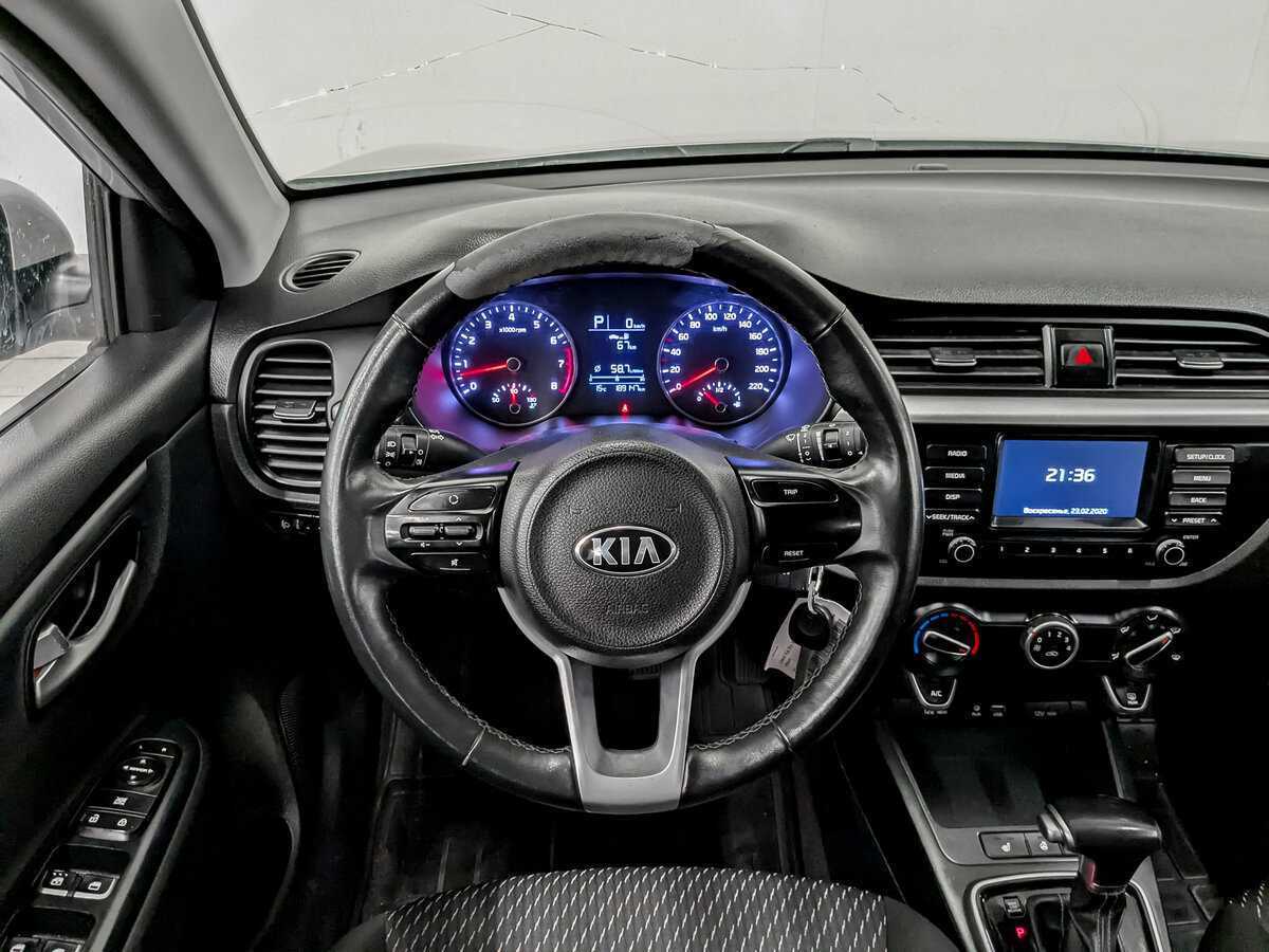 Kia Rio с пробегом — 2020 год. Фото: #18