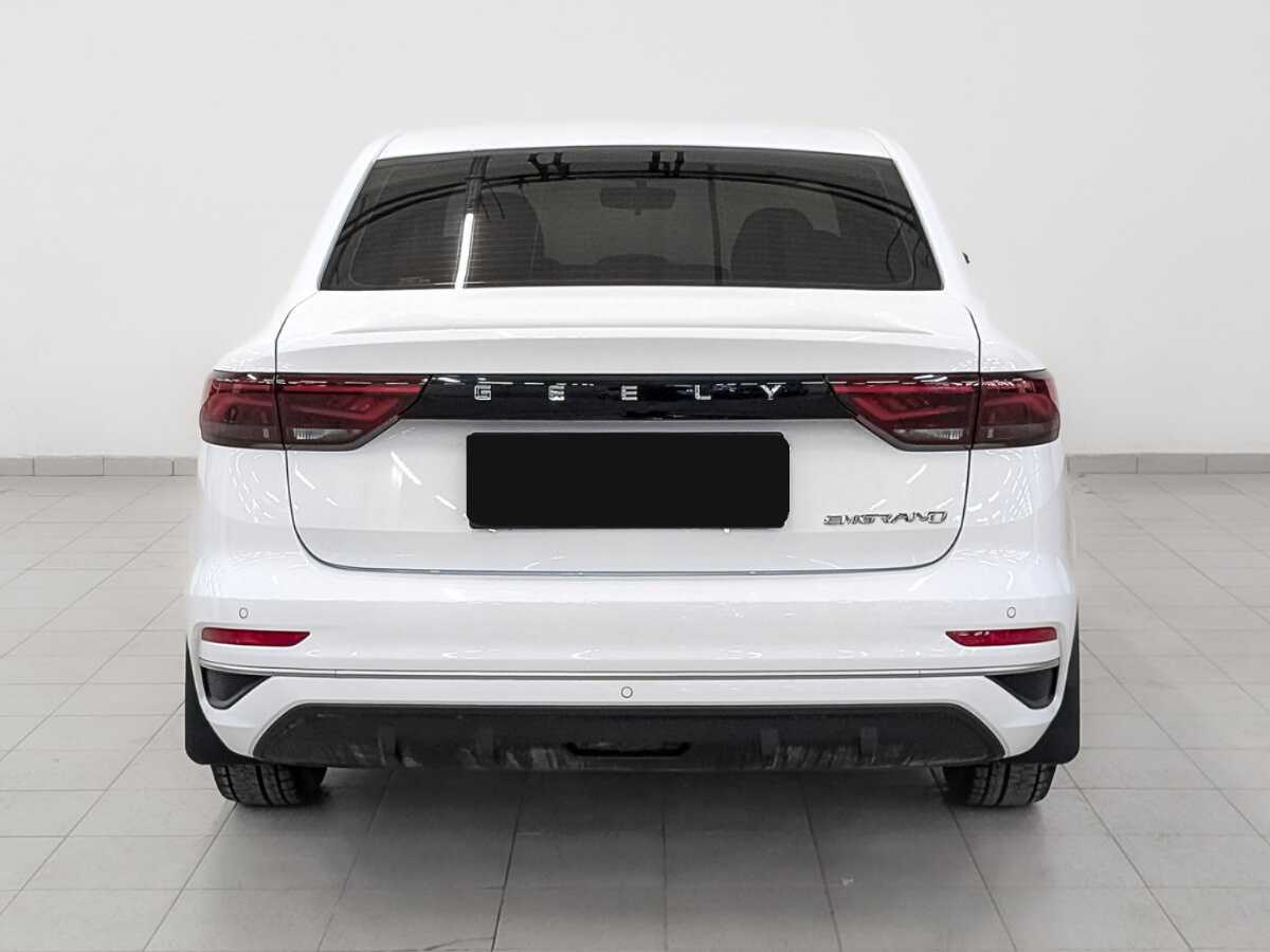 Geely Emgrand с пробегом — 2024 год. Фото: #5