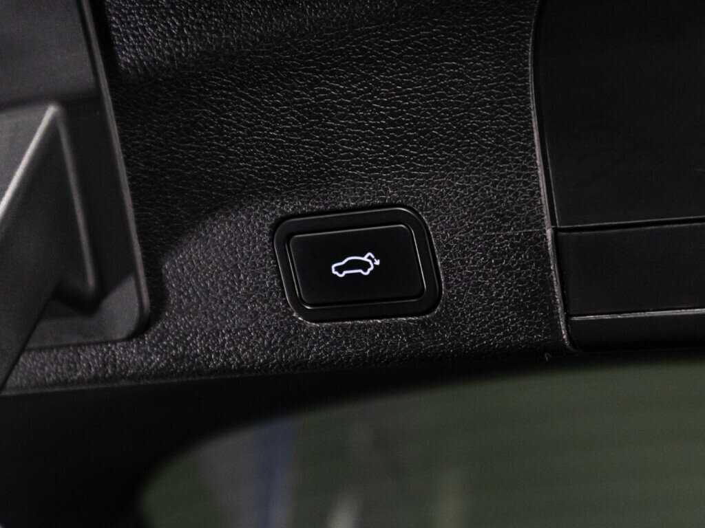 Geely Tugella с пробегом — 2020 год. Фото: #15