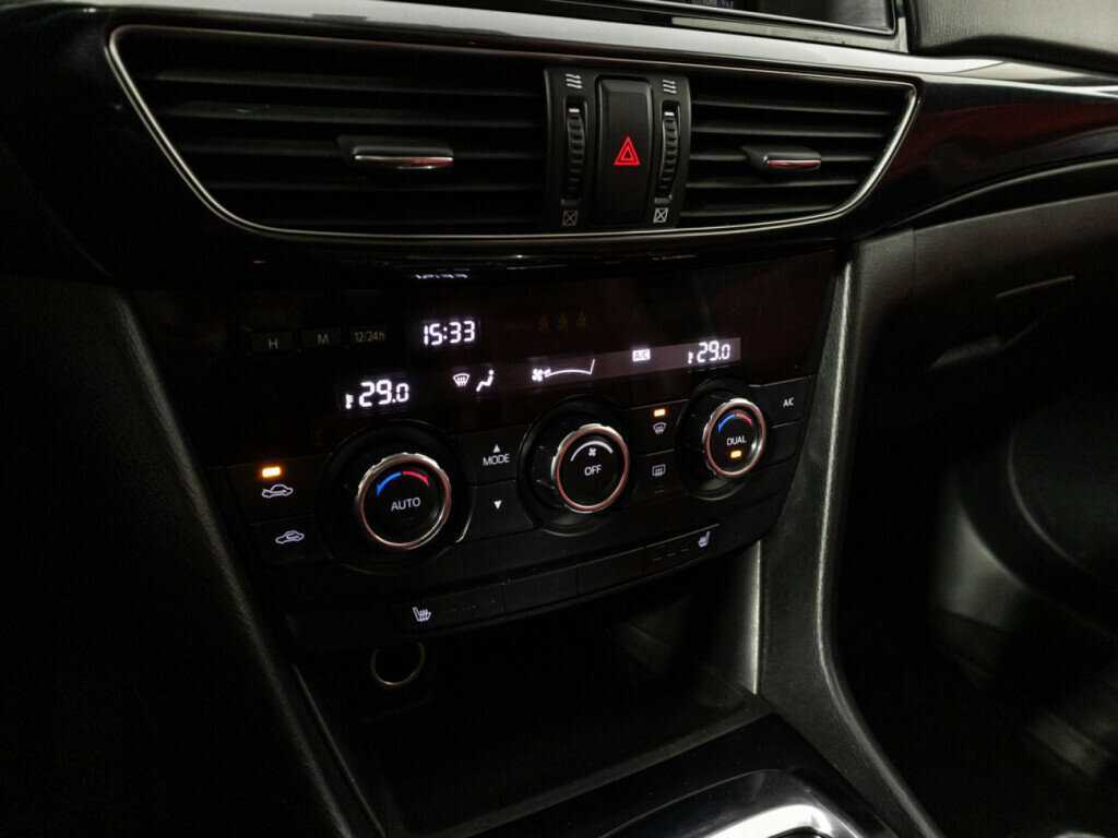 Mazda 6 с пробегом — 2014 год. Фото: #16