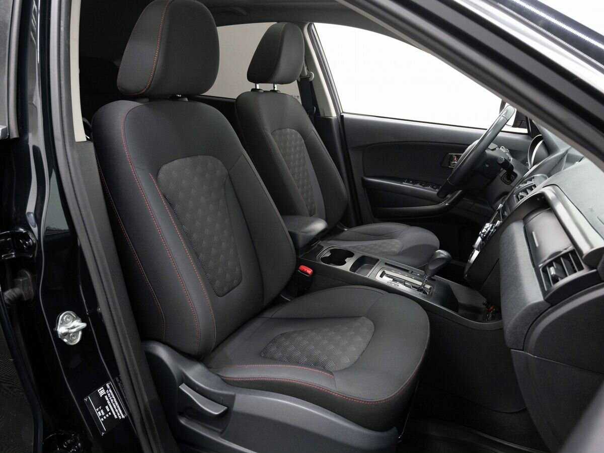 FAW Besturn X80 с пробегом — 2017 год. Фото: #12