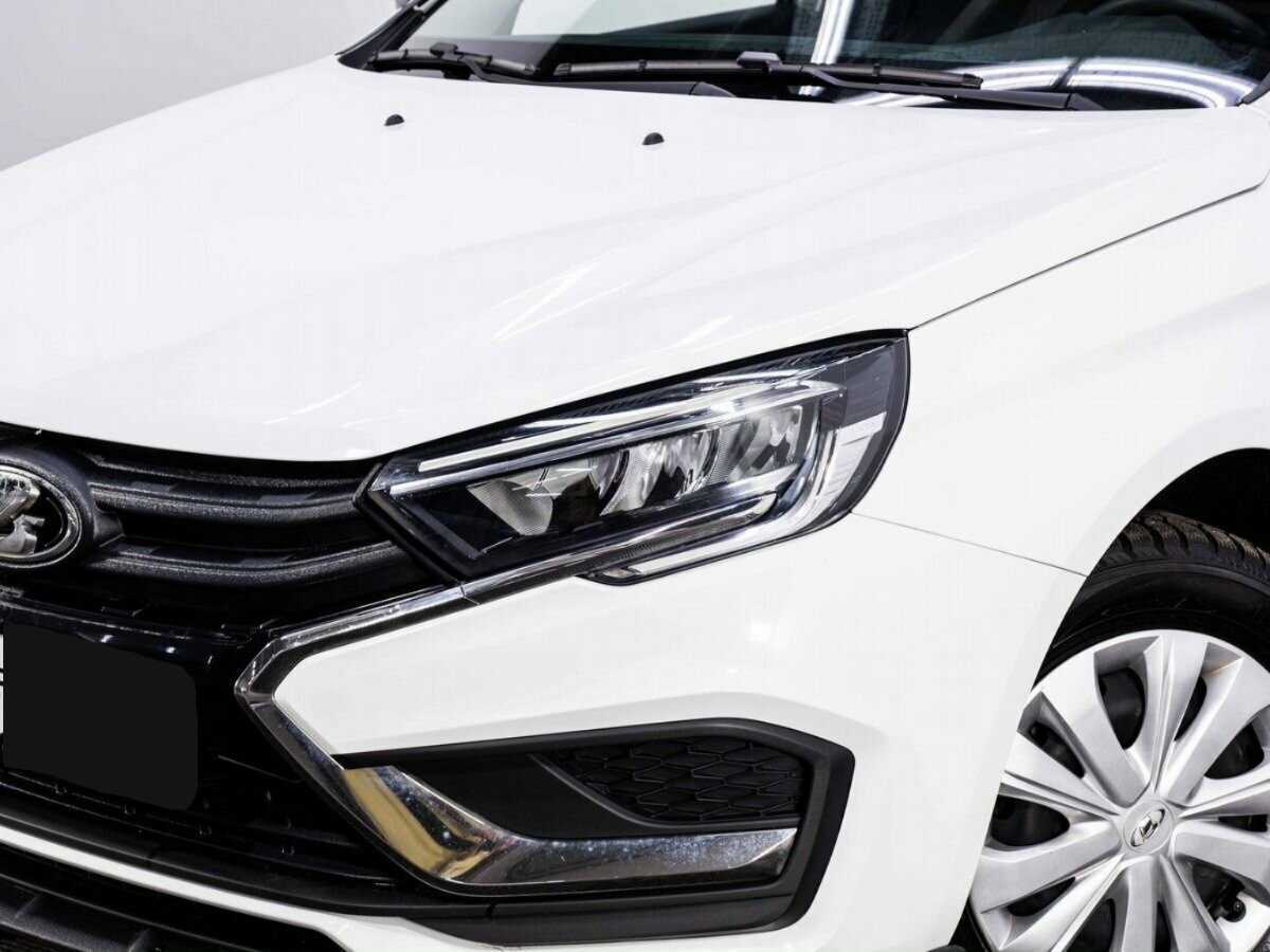 Lada (ВАЗ) Vesta с пробегом — 2023 год. Фото: #6